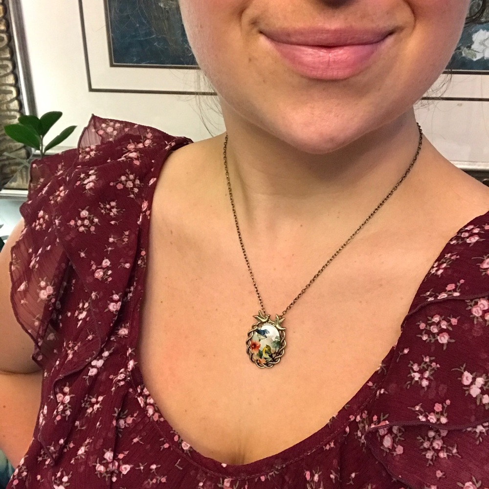 NEW!💙💎🌺FLIRTY GIRLY BIRD NECKLACE🌺💎💙FLORAL - Picture 7 of 8
